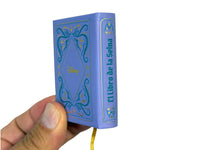 El Libro de la Selva Mini Book w slipcase, hardcover 190 pages color illustrated