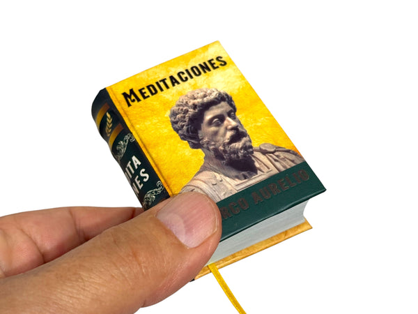 Meditaciones de Marco Aurelio mini book hardcover 440 pgs, First Edition 2024