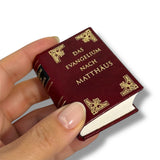 Das Evangelium Nach Matthaus tiny book leather bound slipcase made Germany 480p